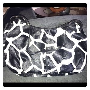 Like new Black&white attention